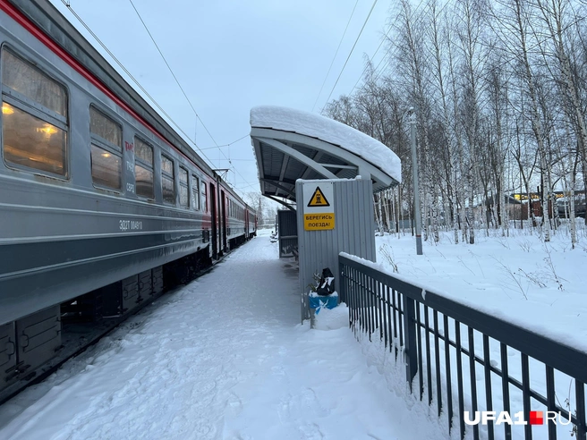 Какой слой снега&nbsp;— в Уфе столько не выпадало | Источник: Андрей Бирюков / UFA1.RU