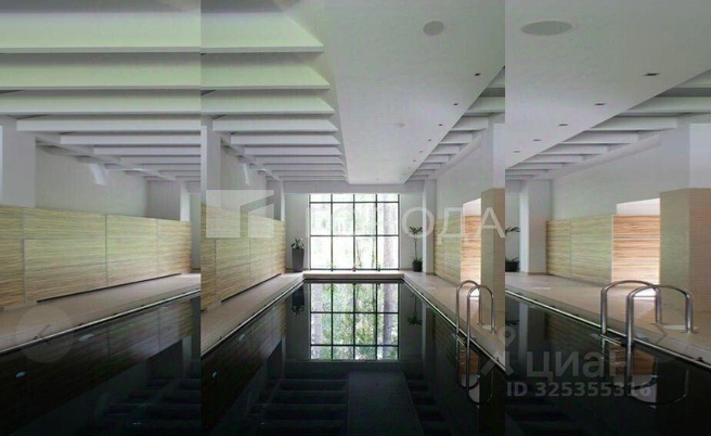 На участке также есть бассейн и баня  | Источник:  «Города Новосибирск» / N1 