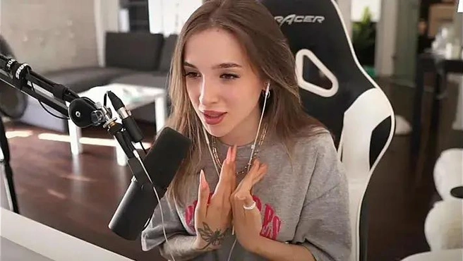 Gensyxa на стриме