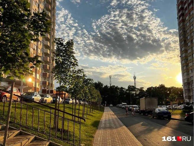 В феврале 2025 года губернатор Юрий Слюсарь заявил, что в Ростове произошла рассинхронизация «впечатляющего темпа» между строительством домов и инфраструктуры | Источник: Валерия Агеева