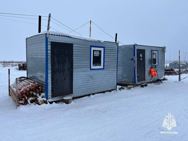 С обеих сторон есть спасательные посты | Источник: ГУ МЧС России по Новосибирской области