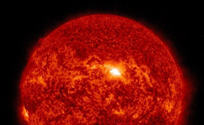 A new X-class solar flare occurred in the zone of maximum impact on Earth