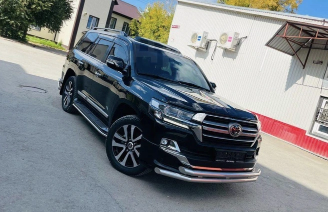 Цена дизельных авто может быть выше среднего&nbsp;—&nbsp;Toyota Land Cruiser 2019 года выставлен за 11,5&nbsp;млн рублей | Источник: «Дром Авто» / drom.ru/314972381
