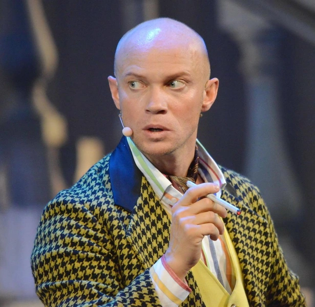 Дмитрий Хрусталев | www.starhit.ru
