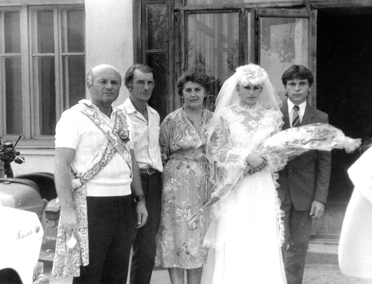 Эпоха дефицита: в чем выходили замуж в 80-е в СССР