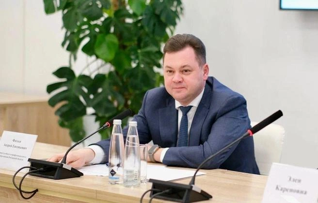 С мая 2023-го по сентябрь 2024-го Фатеев возглавлял администрацию Таганрога | Источник: Андрей Фатеев / Vk.com