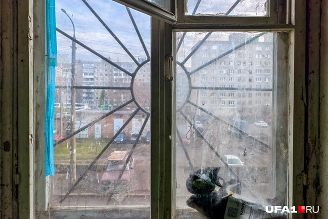 Курение вредит вашему здоровью, Минздрав неоднократно предупреждал | Источник: Булат Салихов / UFA1.RU