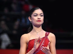 Обошла Валиеву, освоила четыре ультра-си, восхищалась Медведевой. Аделия Петросян, которую ждет Олимпиада-2026