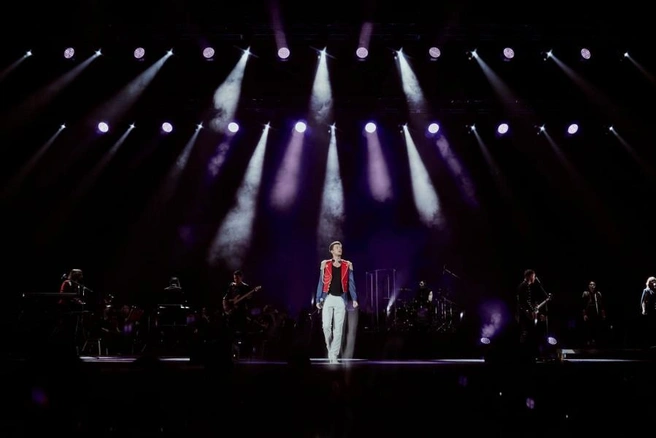 В программе&nbsp;— Bohemian Rhapsody, We Will Rock You, We Are The Champions, The Show Must Go On и другие известные мировые хиты | Источник: RADIO QUEEN трибьют-шоу