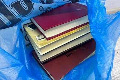 Thief Steals 24 Classic Books in Buguruslan