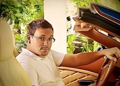 Звезду «ДОМа-2» Чуева обвиняют в афере: он собрал почти 100 млн на частную школу в Дубае, но местные власти ее закрыли