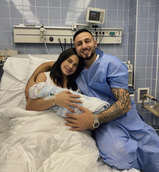 Ирина Пинчук показала новорожденного сына и озвучила его имя