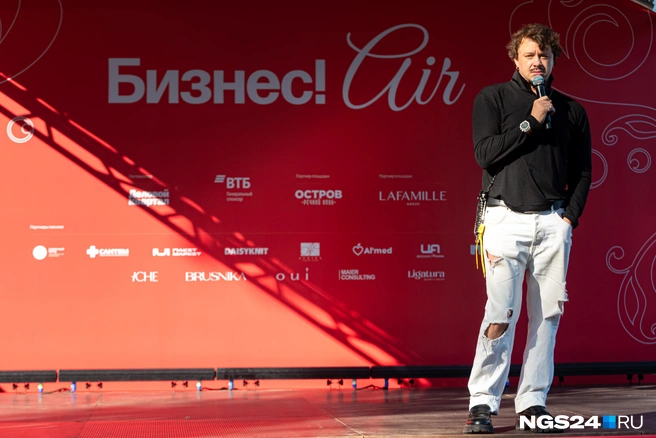 Раньше он работал в рестогруппе Berrywood Family | Источник: Мария Ленц / NGS24.RU