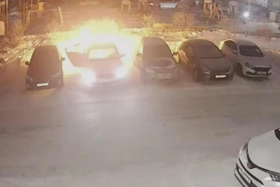 Взрыв Volkswagen Polo в Тюмени из-за утечки газа