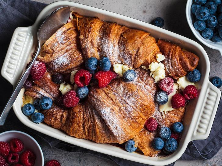 15 минут у плиты: 5 самых вкусных запеканок на завтрак, которые оценит вся семья