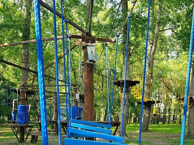 Один из веревочных городков в ЦПКиО | Источник: Активный отдых Федерация Стрелец | КУРГАН / vk.com 