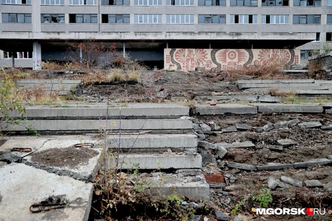 Работы, по словам строителей, планируют продолжать и зимой | Источник: Наталья Зайцева / MGORSK.RU