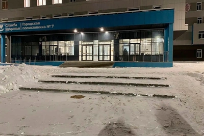 В Череповце расчистили территорию новой поликлиники