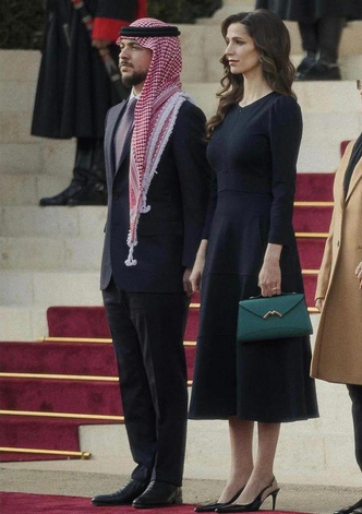 Принц Хусейн и принцесса Раджва ждут первенца — что известно о будущем наследнике иорданской Короны?