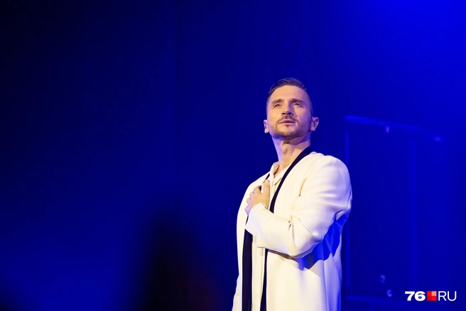 Красноярцы смогут вдоволь попеть Лазарева  | Источник: Кирилл Поверинов / 76.RU