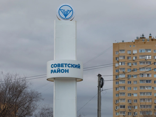 Жители Советского района столкнулись с новыми дорожными работами на Электролесовской | Источник: Алексей Волхонский / V1.RU