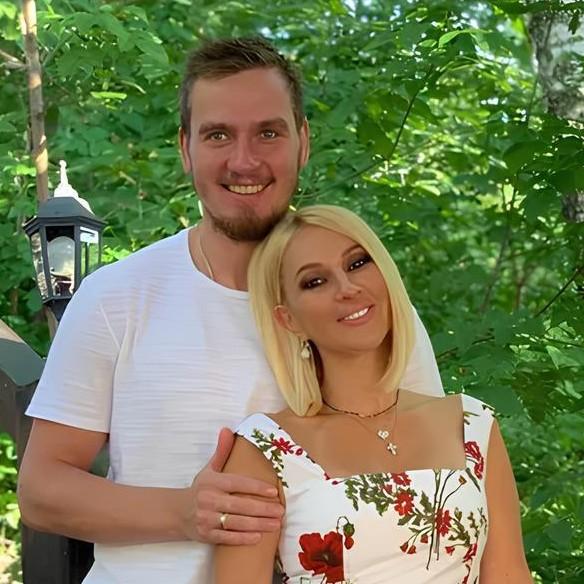Лера Кудрявцева сделала заявление после волнующих сообщений о муже, рехабе и кодировке