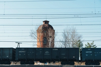 Five carriages collide at Omsk railway station