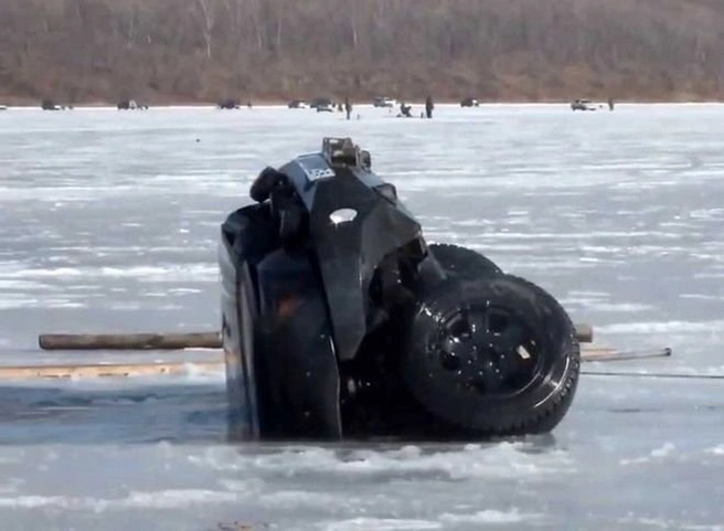 В Рыбновском районе за два дня провалились под лед две машины | ya62.ru