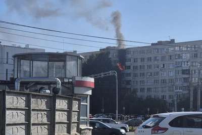 Пожар у «Пионерской»: горела квартира
