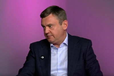 Самокаты, водный транспорт и Думская: интервью Полякова