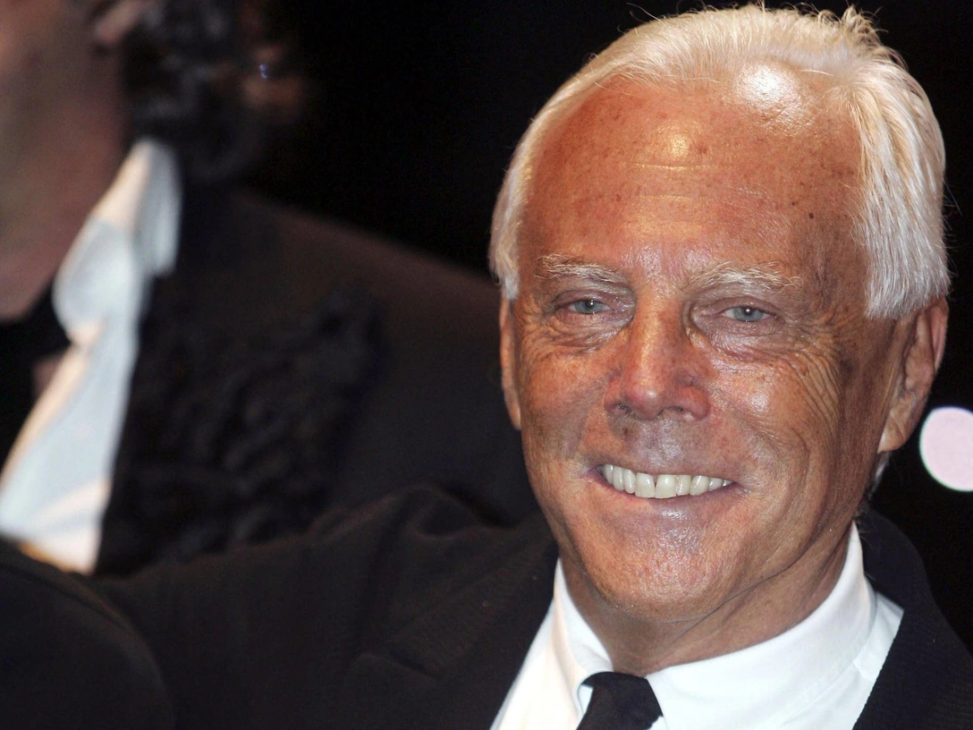 Джорджио Армани на церемонии вручения премии GQ. Мюнхен, 16 ноября 2006 г | marieclaire.ru