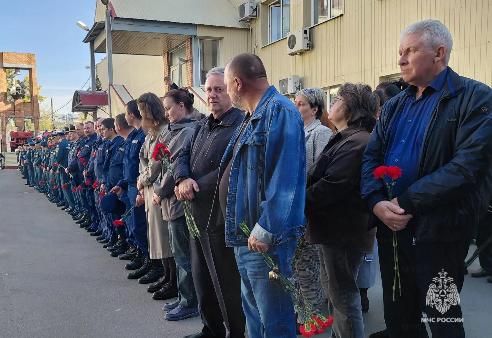 В Рязани простились с пожарным Русланом Волковым