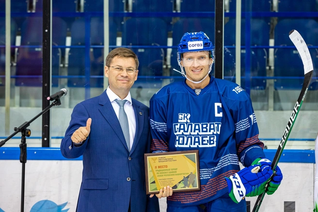 На форме написали имена всех игроков, выступавших за «Салават» | Источник: hcsalavat.ru