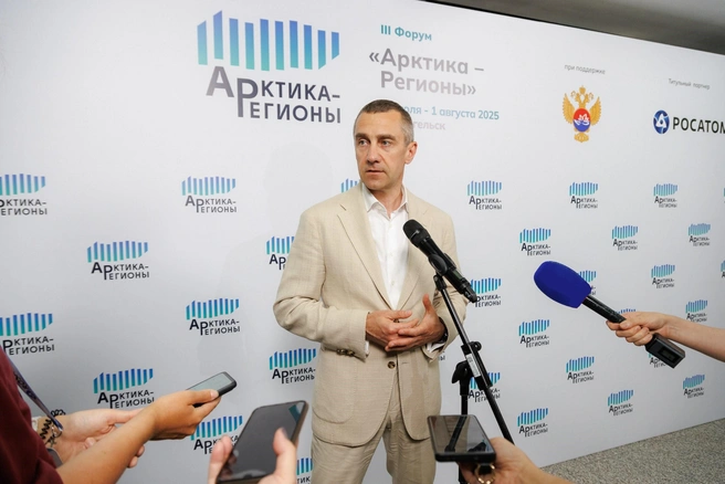 Директор макрорегионального филиала «Северо-Запад» «Ростелеком» Александр Логинов рассказал, что арктические поселки могут обеспечить качество жизни как в других регионах благодаря технологиям | Источник: пресс-служба «Ростелеком»