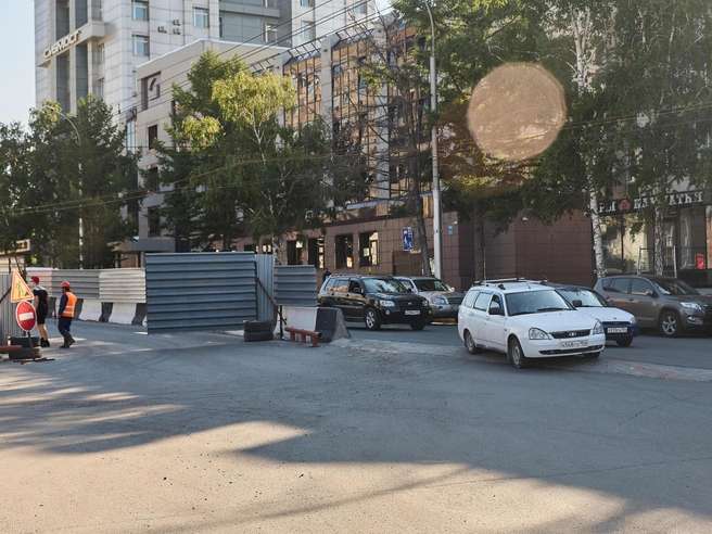 На объекте присутствуют рабочие | Источник: Александр Ощепков / NGS.RU