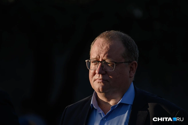 Суд уже принял решение о его увольнении. Пока оно не вступило в силу | Источник: Олег Фёдоров / CHITA.RU
