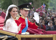 10 лет со дня свадьбы Кейт и Уильяма: гнев королевы, попа Пиппы Миддлтон и другие скандалы церемонии