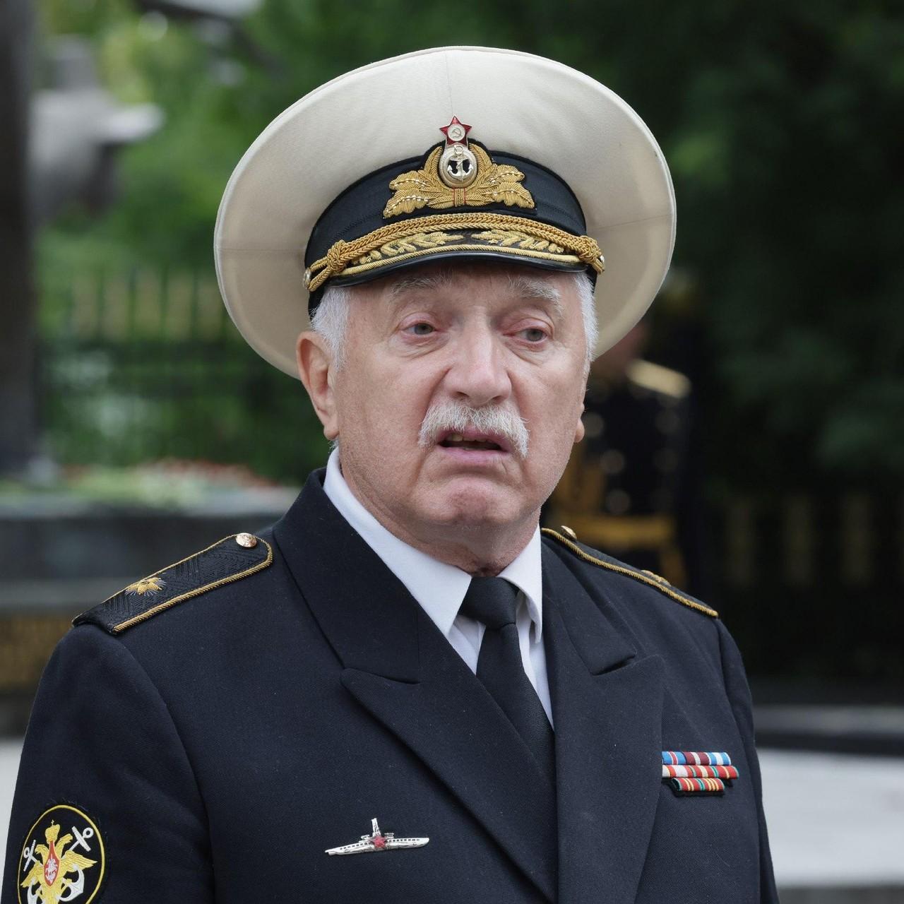 <p>Михаил Кузнецов </p>
