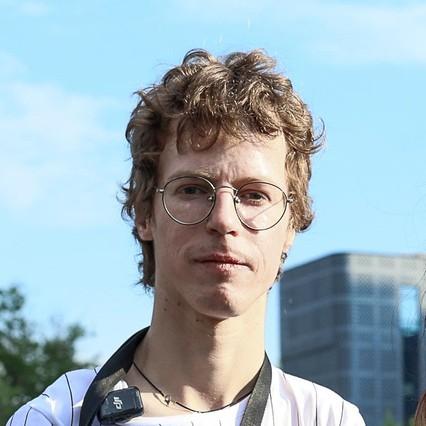 <p>Роман Акулов</p>