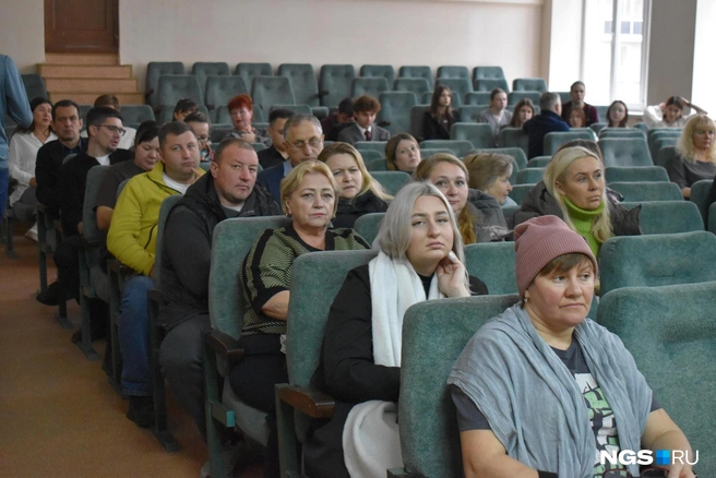 Улицу Светлановскую представляли несколько жителей | Источник: Рихарда Лем / NGS.RU