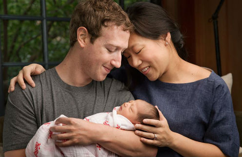 Марк Цукерберг с женой Присциллой и дочерью Макс