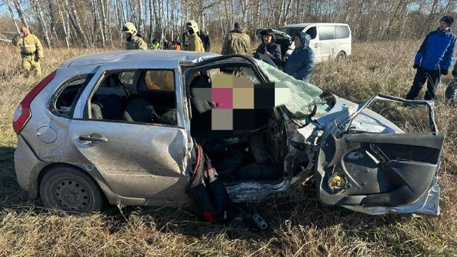 В ДТП также пострадал автомобиль марки «Хендай» | Источник: Госавтоинспекции Новосибирской области / Телеграм