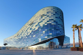 «Пицца за 800 — это перебор»: турист влюбился в сочинский Олимпийский парк, но понравилось ему не всё