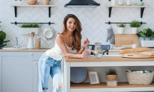 Гастроэнтеролог Тимощенко объяснила, в каких случаях еду запрещено запивать водой