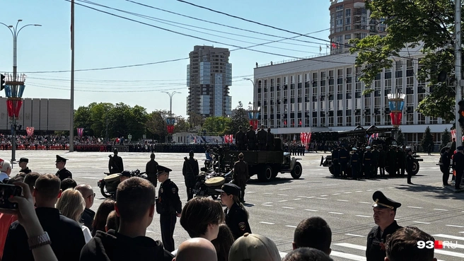 Для зрителей обзор был не такой хороший | Источник: Никита Зырянов / 93.RU
