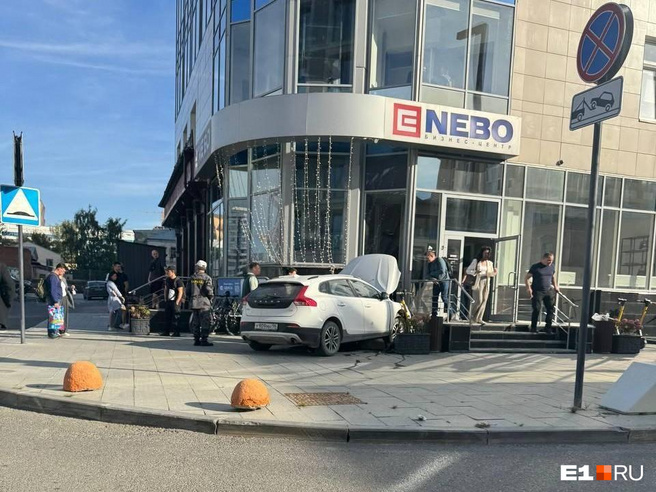 Почему Женщины Смотрят Групповое Порно