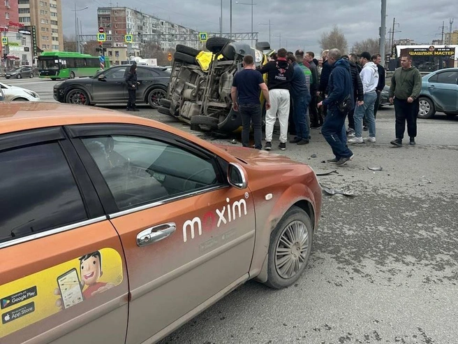 Водители не пострадали | Источник: читатель 72.RU