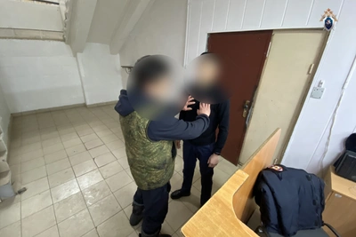 Житель Калмыкии предстанет перед судом за насилие и оскорбление полицейского