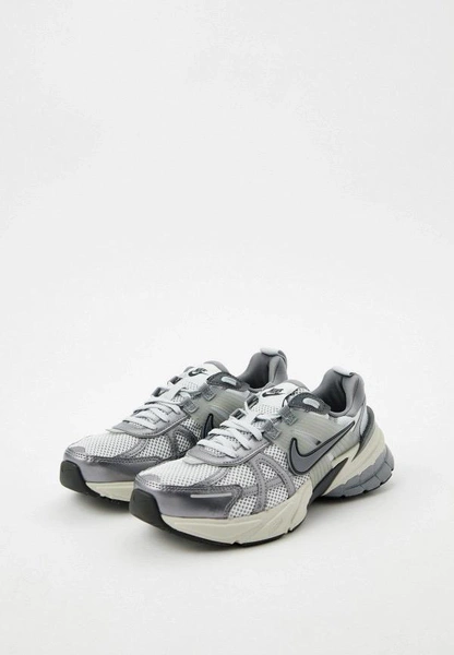 Nike V2k