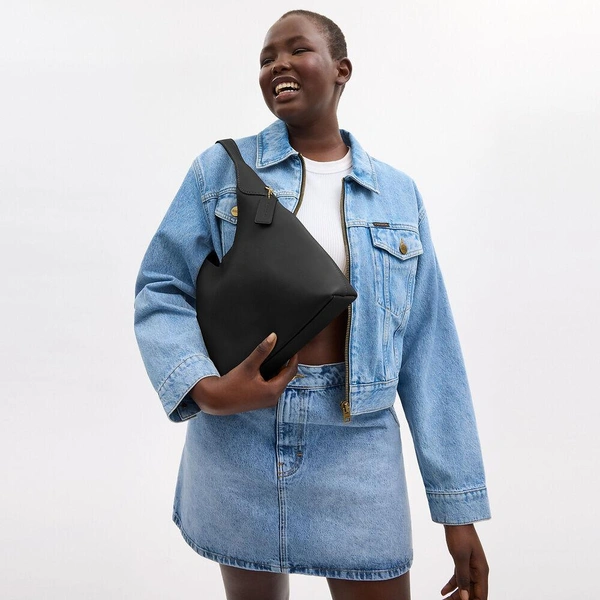 Coach Brooklyn 28 | Источник: Coach 